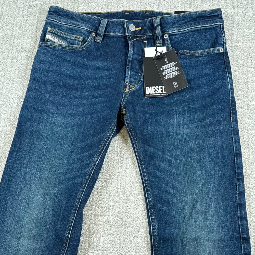 NEW Diesel Mens 30x32 Safado Straight Leg Stretch Button Fly Denim Blue Jeans